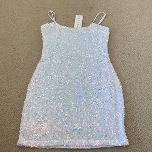 Velvi Homecoming Dress